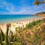 V3, Jardins Branqueira6 Near Beach, فيلة البوفيرا