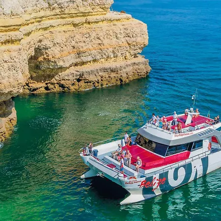 V3, Jardins Branqueira6 Near Beach, Villa *