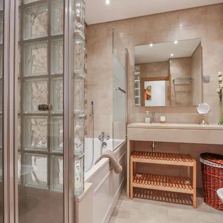 V3, Jardins Branqueira6 Near Beach, Villa *