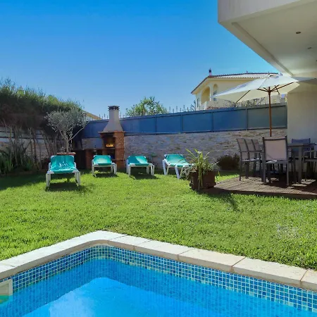 V3, Jardins Branqueira6 Near Beach, Villa Albufeira