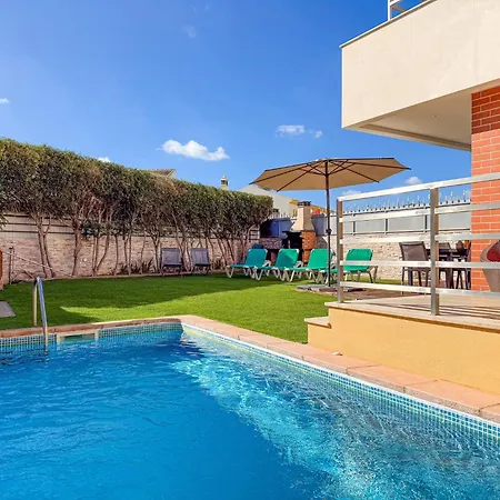 V3, Jardins Branqueira6 Near Beach, Villa *