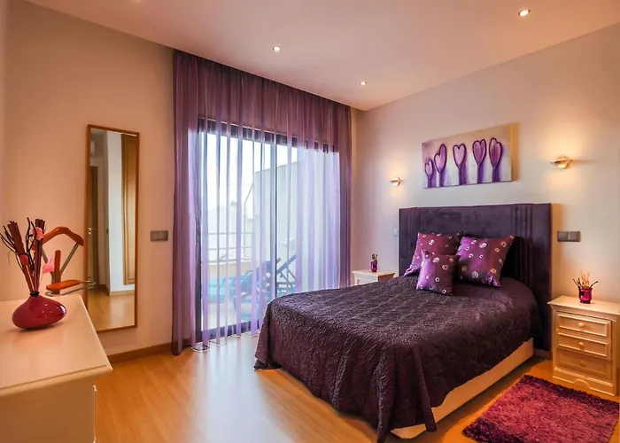 Villa V3, Jardins Branqueira6 Near Beach, *