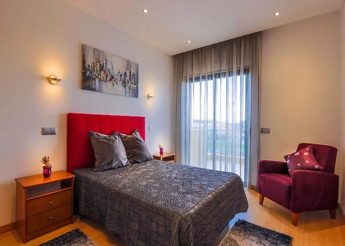 Villa V3, Jardins Branqueira6 Near Beach,