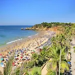 V3, Jardins Branqueira6 Near Beach, וילה אלבופיירה