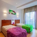 וילה V3, Jardins Branqueira6 Near Beach, אלבופיירה